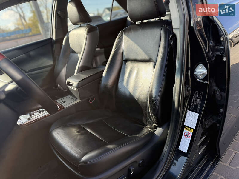Седан Toyota Camry 2012 в Киеве фото 17 Седан Toyota Camry 2012 в Киеве