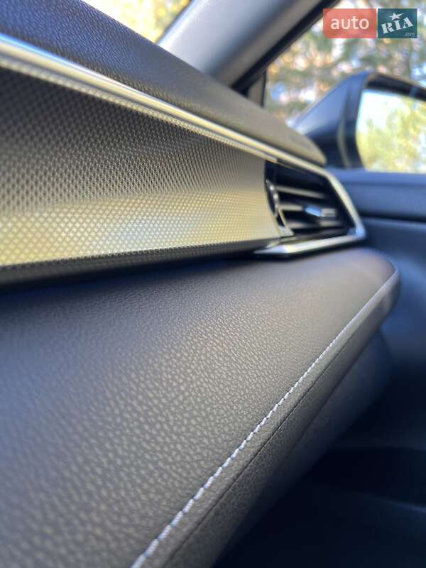 Седан Toyota Camry 2017 в Кременчуці