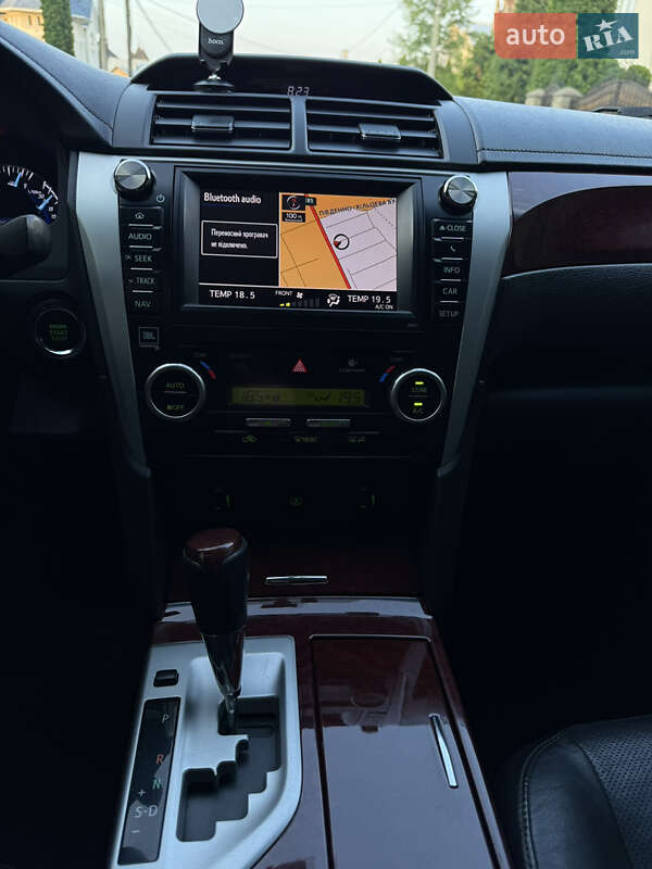 Седан Toyota Camry 2011 в Черновцах фото 8 Седан Toyota Camry 2011 в Черновцах