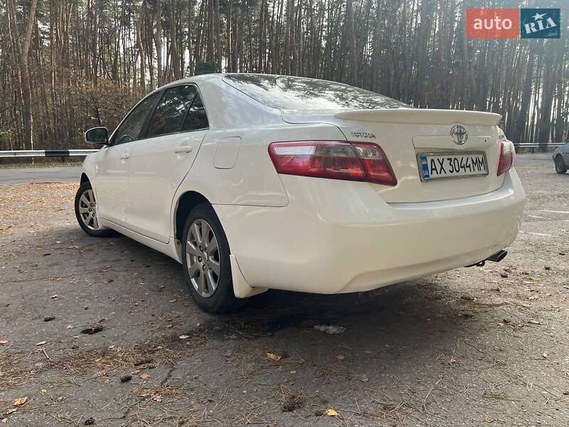 Седан Toyota Camry 2011 в Зачепиловке фото 7 Седан Toyota Camry 2011 в Зачепиловке