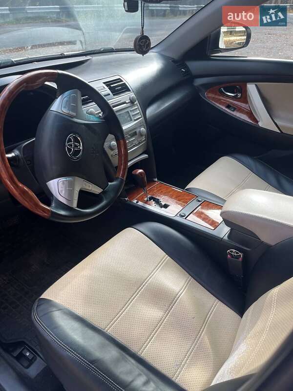 Седан Toyota Camry 2011 в Зачепиловке фото 19 Седан Toyota Camry 2011 в Зачепиловке