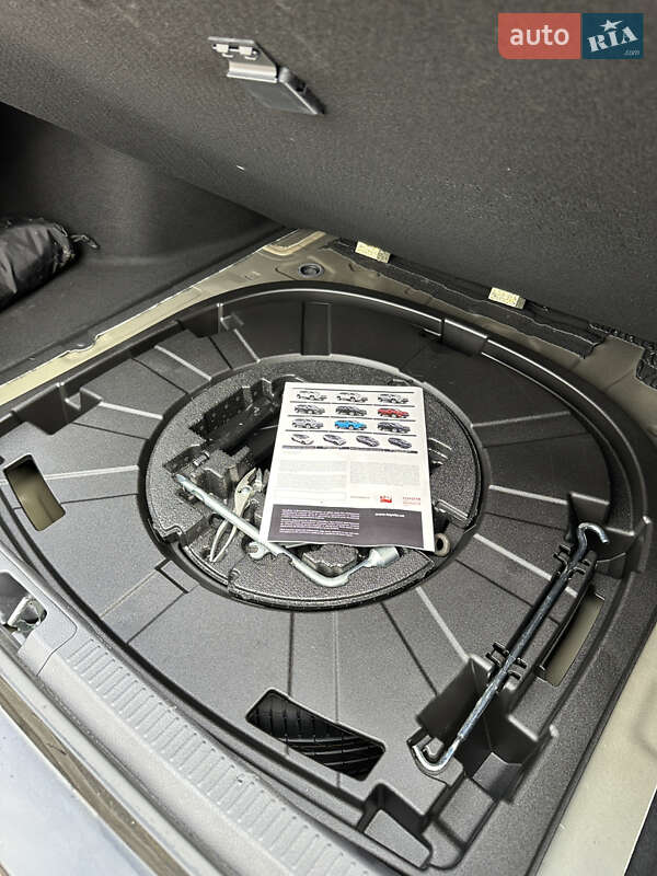 Седан Toyota Camry 2021 в Полтаве фото 20 Седан Toyota Camry 2021 в Полтаве