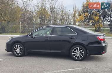 Седан Toyota Camry 2014 в Дніпрі