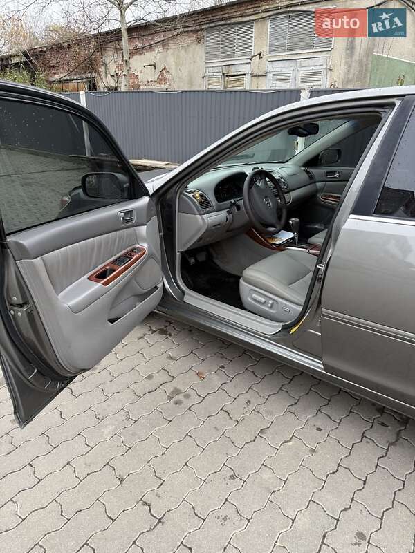 Седан Toyota Camry 2004 в Калуші фото 3 Седан Toyota Camry 2004 в Калуші