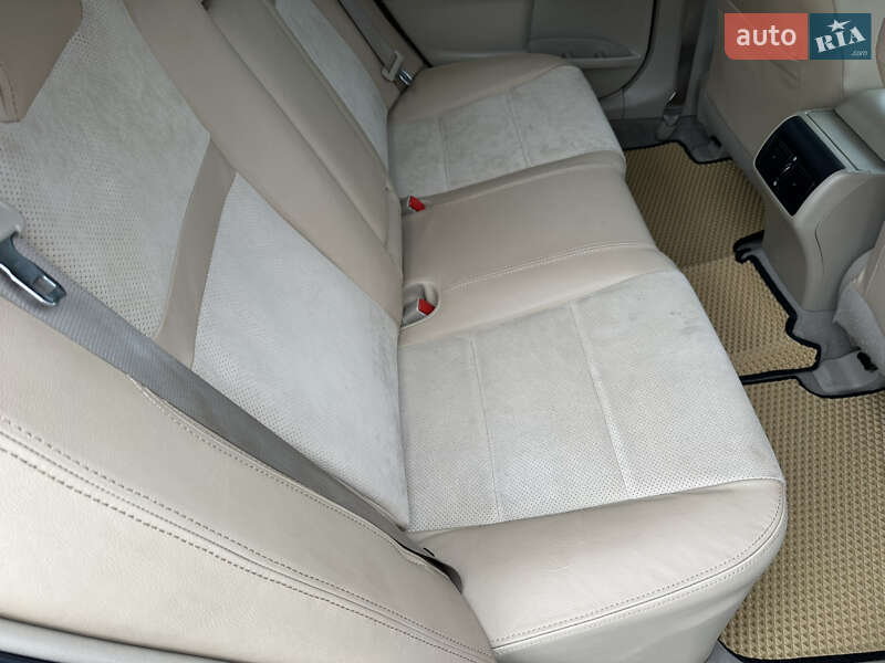 Седан Toyota Camry 2014 в Киеве