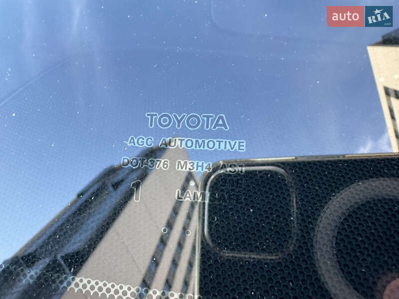 Седан Toyota Camry 2014 в Днепре фото 28 Седан Toyota Camry 2014 в Днепре