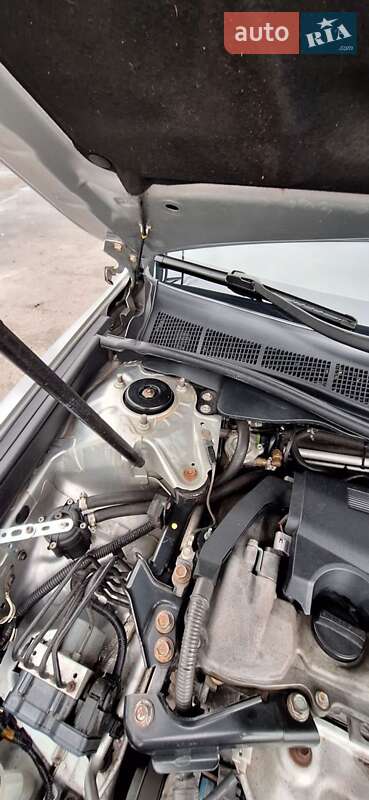 Седан Toyota Camry 2012 в Киеве