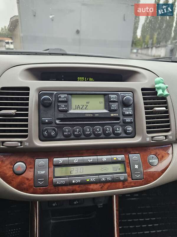 Седан Toyota Camry 2003 в Киеве фото 12 Седан Toyota Camry 2003 в Киеве