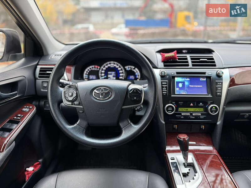 Седан Toyota Camry 2012 в Днепре фото 29 Седан Toyota Camry 2012 в Днепре