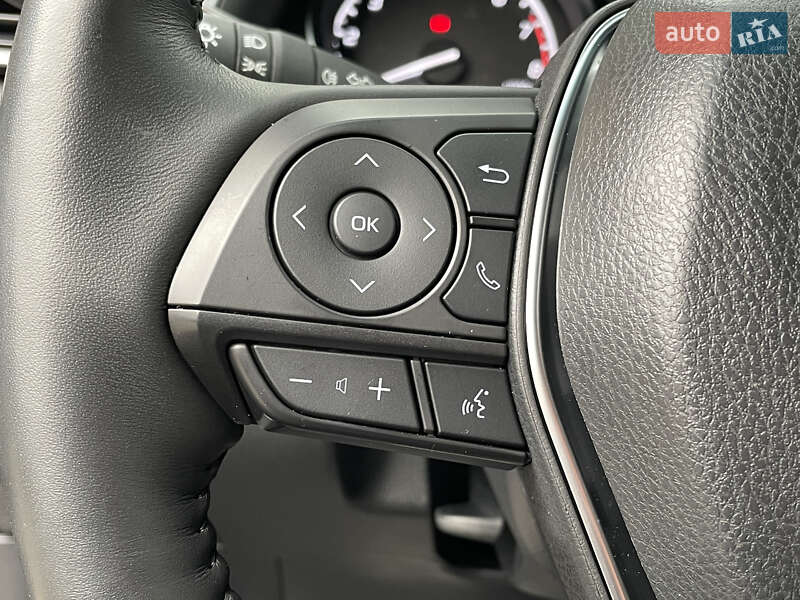 Седан Toyota Camry 2023 в Николаеве фото 22 Седан Toyota Camry 2023 в Николаеве