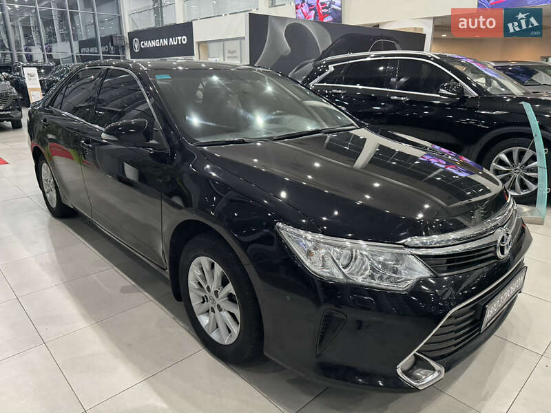 Седан Toyota Camry 2015 в Чернигове фото 2 Седан Toyota Camry 2015 в Чернигове