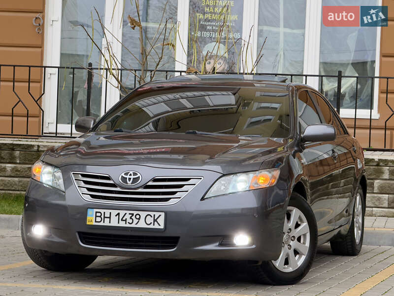 Седан Toyota Camry 2009 в Одессе