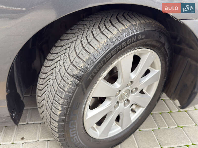 Седан Toyota Camry 2009 в Одессе