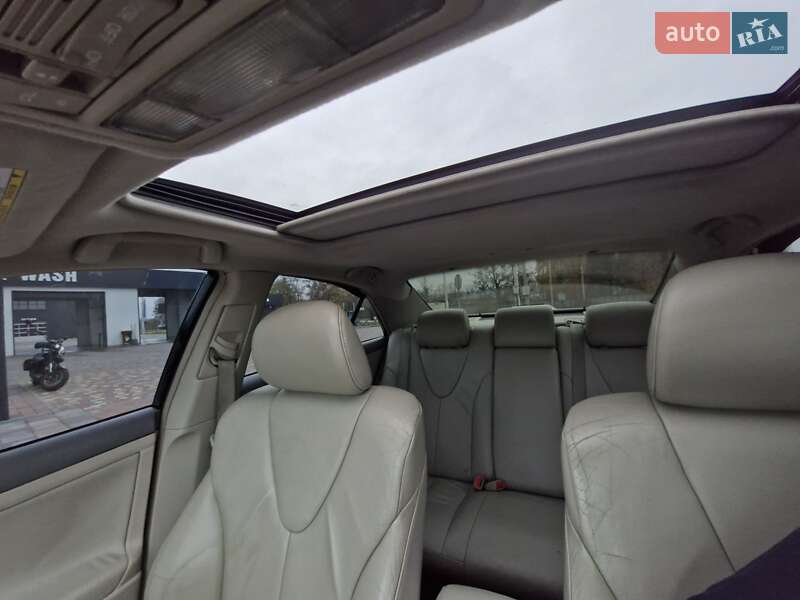 Седан Toyota Camry 2006 в Броварах