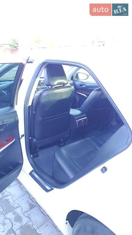 Седан Toyota Camry 2012 в Полтаве