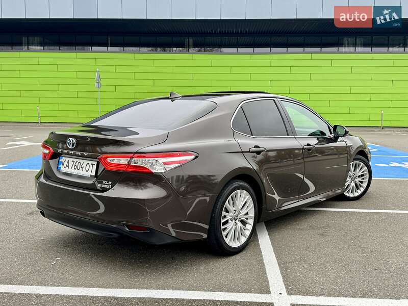 Седан Toyota Camry 2019 в Києві фото 14 Седан Toyota Camry 2019 в Києві