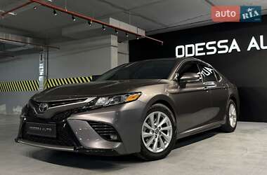 Седан Toyota Camry 2019 в Одессе