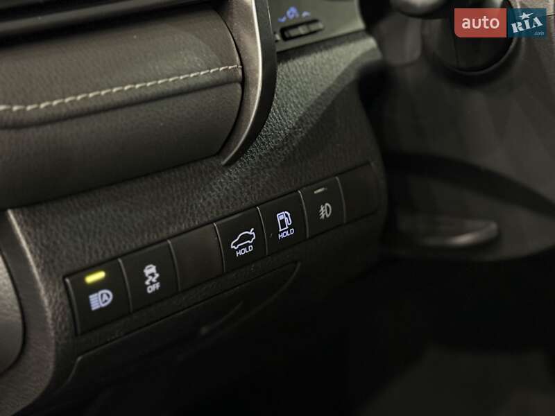 Седан Toyota Camry 2019 в Одессе фото 16 Седан Toyota Camry 2019 в Одессе