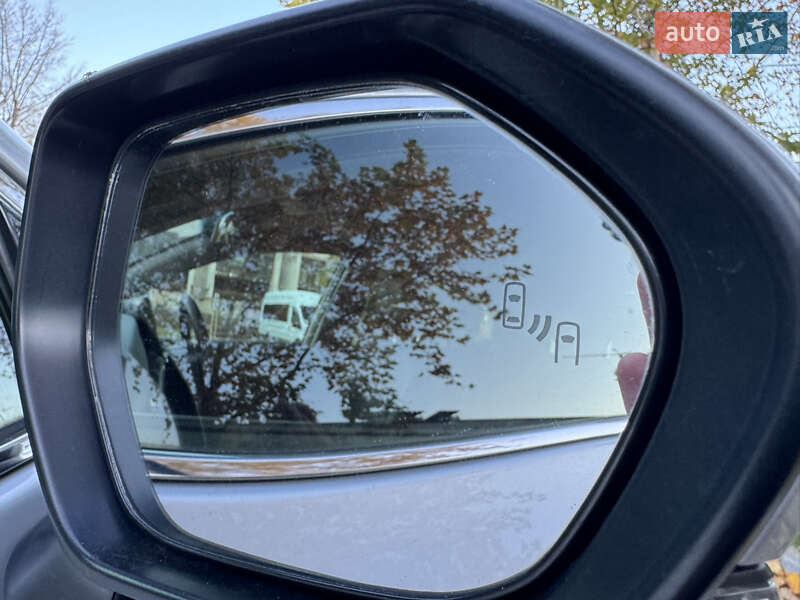 Седан Toyota Camry 2021 в Днепре