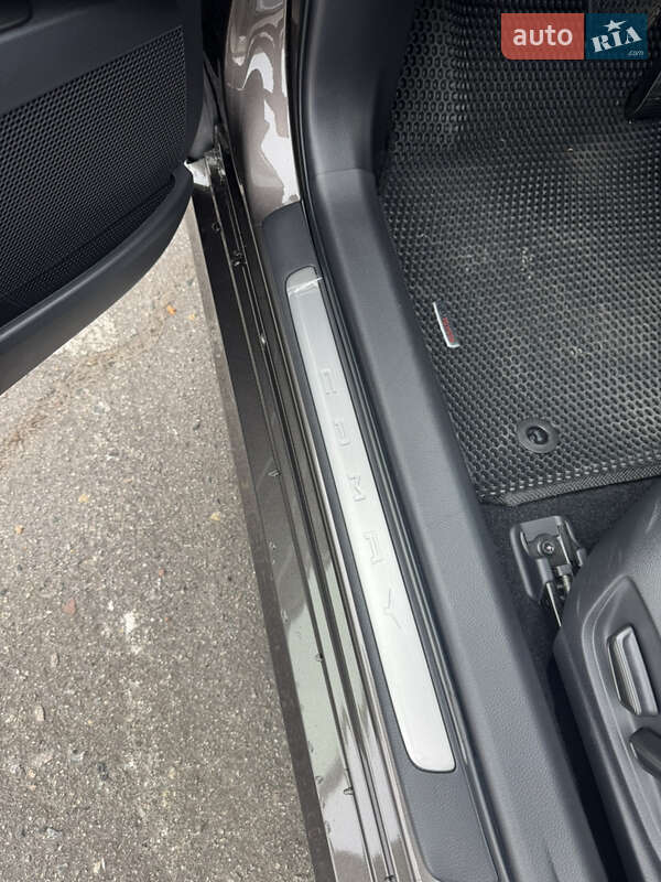 Седан Toyota Camry 2023 в Харькове фото 15 Седан Toyota Camry 2023 в Харькове