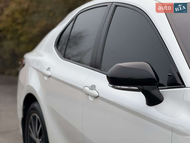 Седан Toyota Camry 2018 в Тернополе фото 12 Седан Toyota Camry 2018 в Тернополе