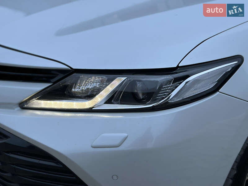 Седан Toyota Camry 2018 в Тернополе фото 60 Седан Toyota Camry 2018 в Тернополе