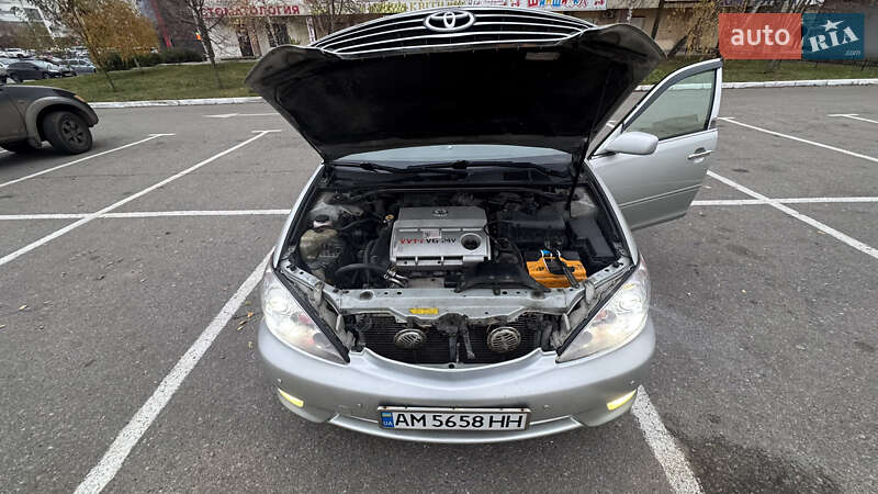 Седан Toyota Camry 2005 в Харькове фото 11 Седан Toyota Camry 2005 в Харькове