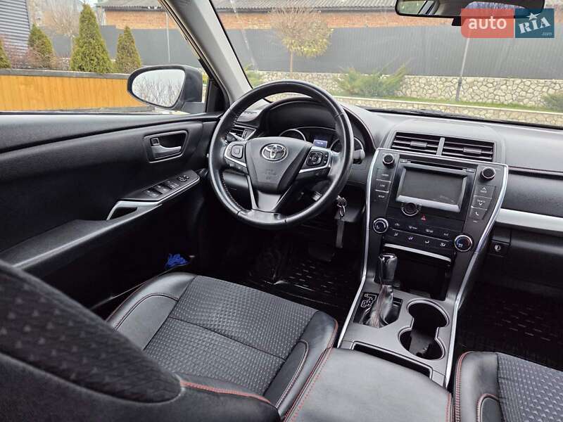 Седан Toyota Camry 2015 в Тернополе фото 18 Седан Toyota Camry 2015 в Тернополе