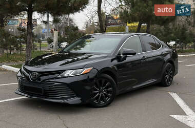Седан Toyota Camry 2017 в Одессе