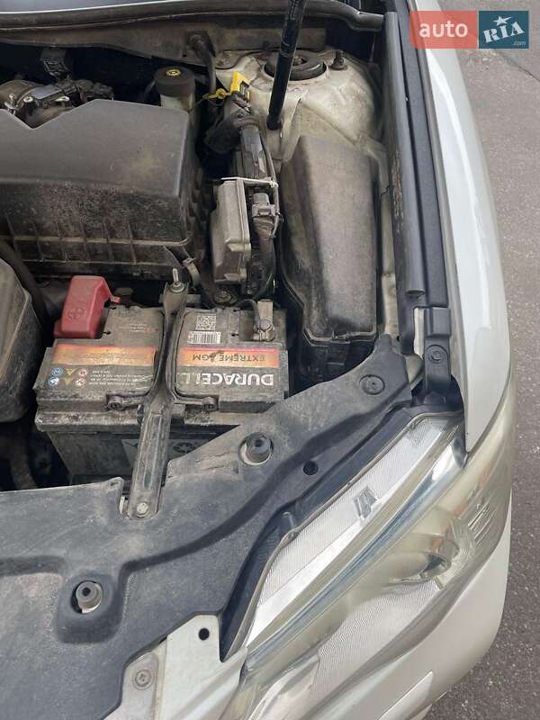 Седан Toyota Camry 2013 в Харькове