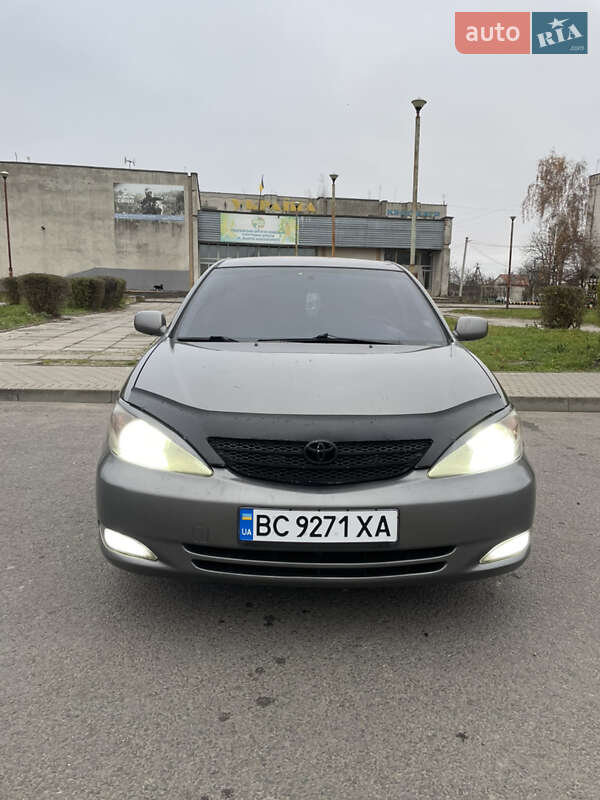 Седан Toyota Camry 2002 в Буске фото 4 Седан Toyota Camry 2002 в Буске