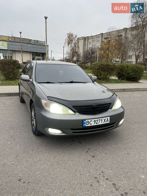 Седан Toyota Camry 2002 в Буске фото 7 Седан Toyota Camry 2002 в Буске