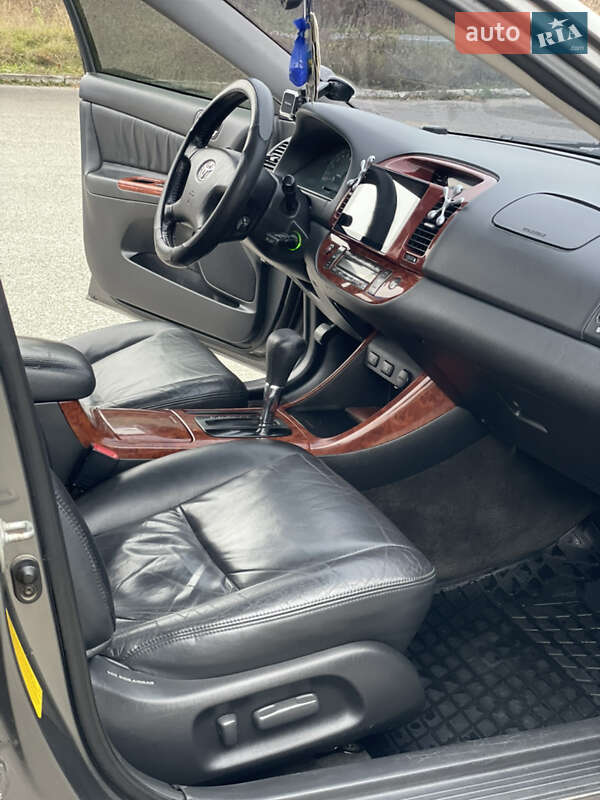 Седан Toyota Camry 2002 в Буске фото 34 Седан Toyota Camry 2002 в Буске