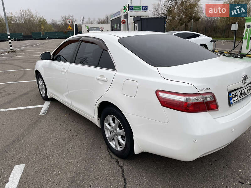 Седан Toyota Camry 2011 в Киеве фото 2 Седан Toyota Camry 2011 в Киеве