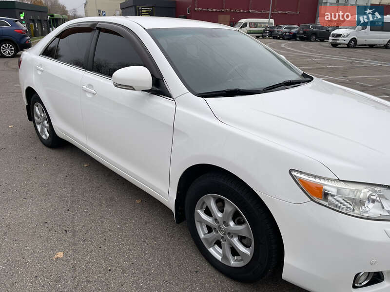 Седан Toyota Camry 2011 в Киеве фото 7 Седан Toyota Camry 2011 в Киеве