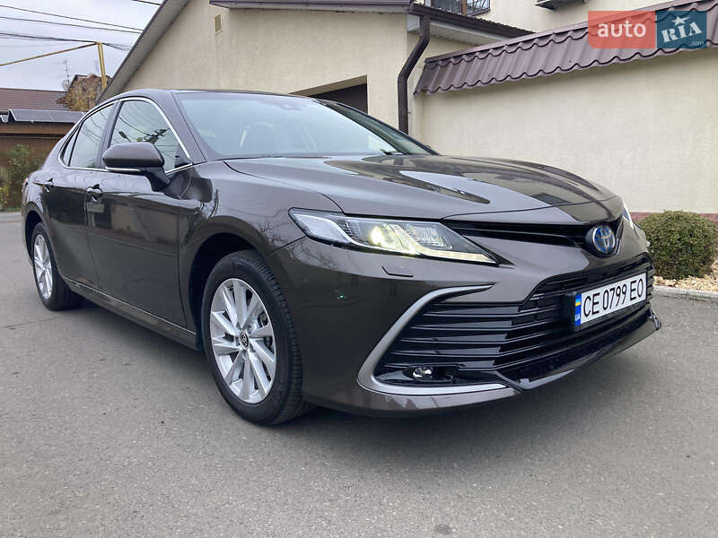 Седан Toyota Camry 2023 в Одессе