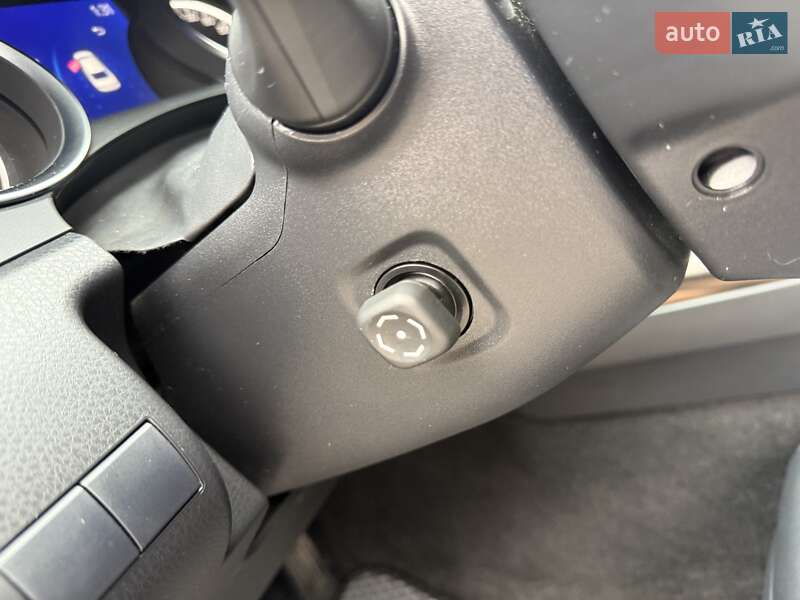 Седан Toyota Camry 2020 в Днепре фото 50 Седан Toyota Camry 2020 в Днепре