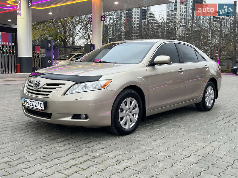 Седан Toyota Camry 2008 в Одессе