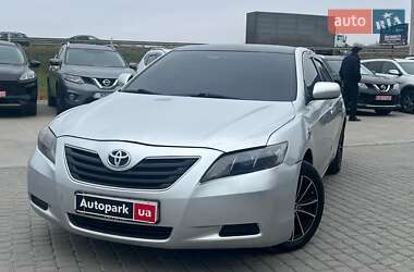 Седан Toyota Camry 2008 в Львове