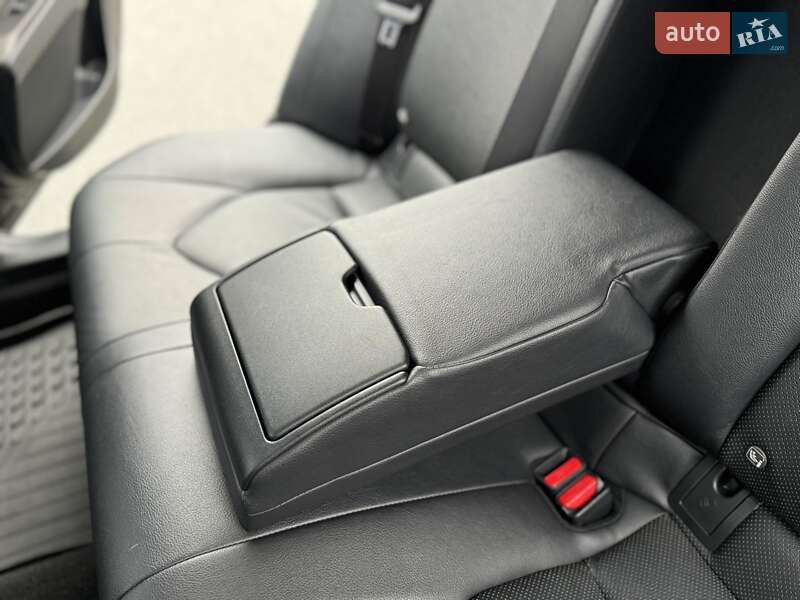 Седан Toyota Camry 2022 в Києві фото 62 Седан Toyota Camry 2022 в Києві