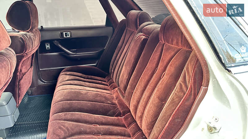 Седан Toyota Camry 1988 в Тернополе фото 13 Седан Toyota Camry 1988 в Тернополе