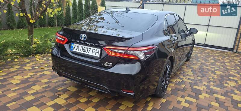 Седан Toyota Camry 2022 в Киеве фото 15 Седан Toyota Camry 2022 в Киеве