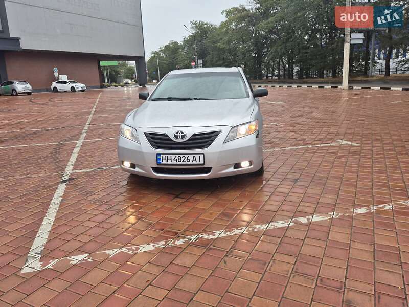 Седан Toyota Camry 2006 в Одессе