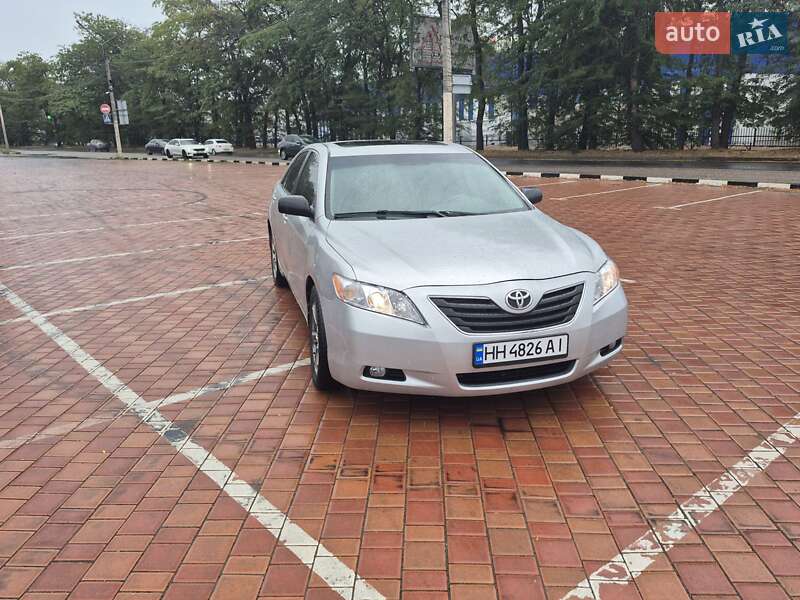 Седан Toyota Camry 2006 в Одессе