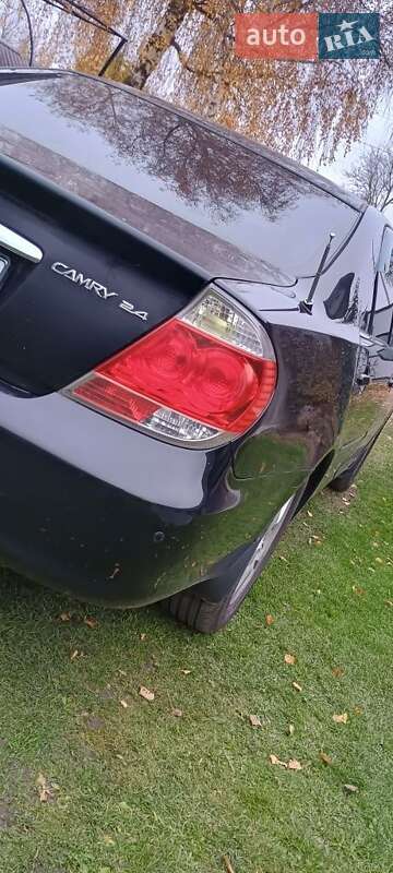Седан Toyota Camry 2005 в Дубно