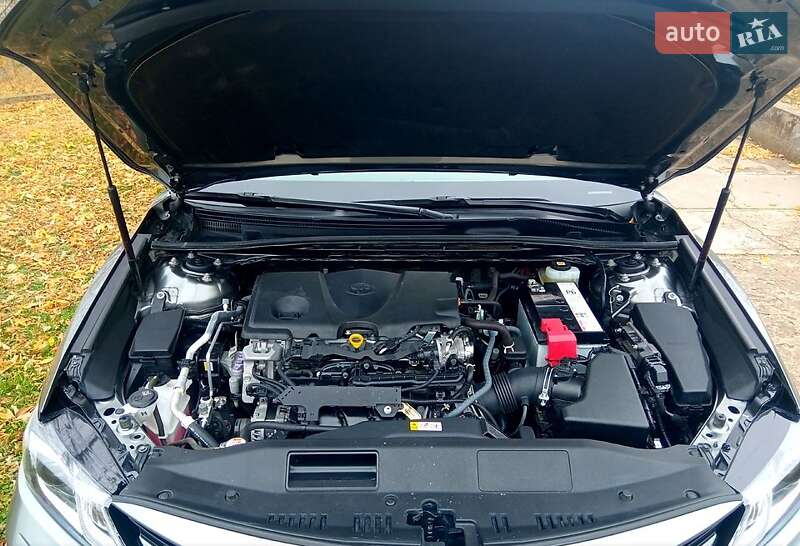 Седан Toyota Camry 2021 в Новой Одессе
