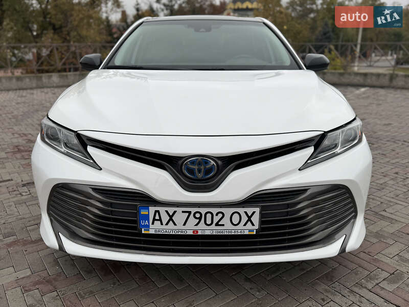 Седан Toyota Camry 2019 в Харькове фото 18 Седан Toyota Camry 2019 в Харькове