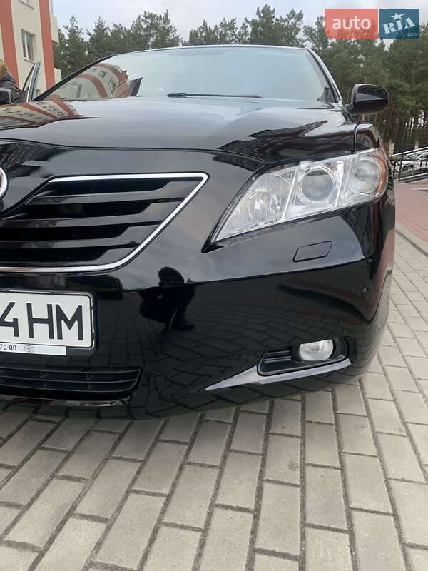 Седан Toyota Camry 2007 в Вараші