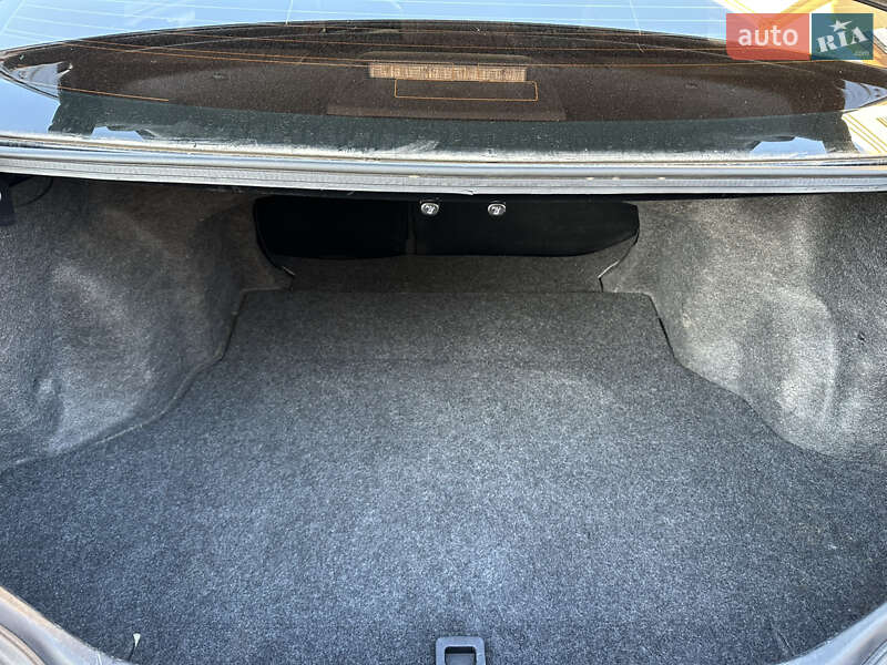 Седан Toyota Camry 2014 в Киеве