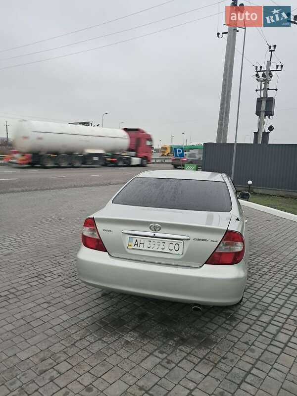 Седан Toyota Camry 2003 в Новомосковську